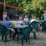 Domaine Les Pastourels * Veyrines-de-Domme